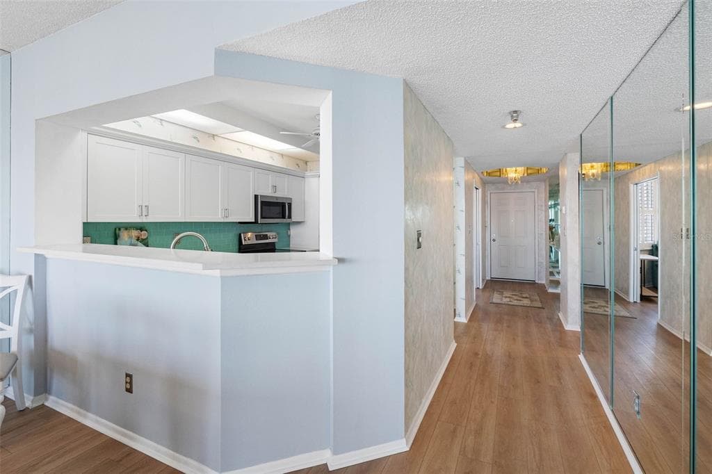 8021 SAILBOAT KEY BOULEVARD S 304 photo 15