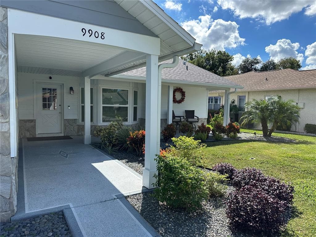 9908 SAINT JOSEPH COURT photo 3