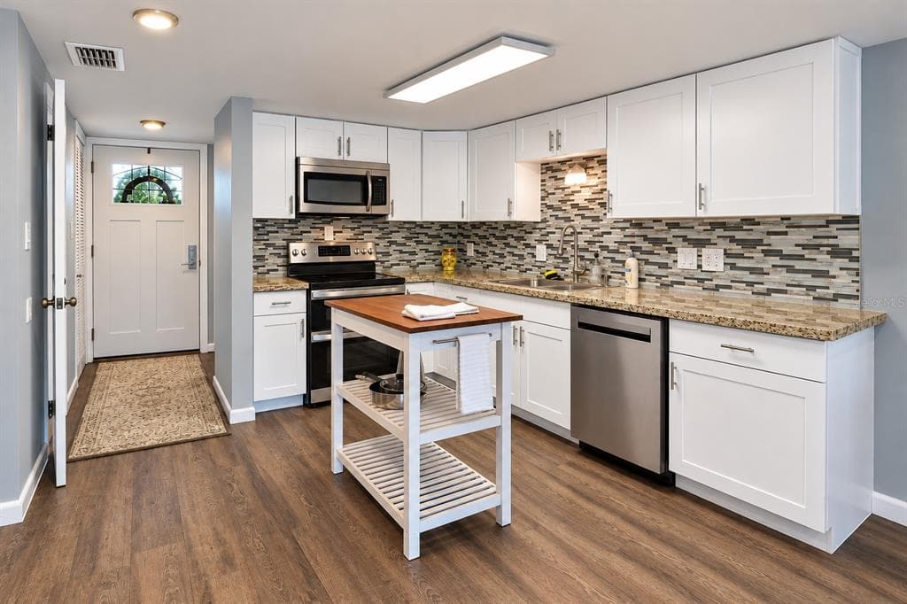 2329 RIVER RIDGE ROAD 130 photo 11