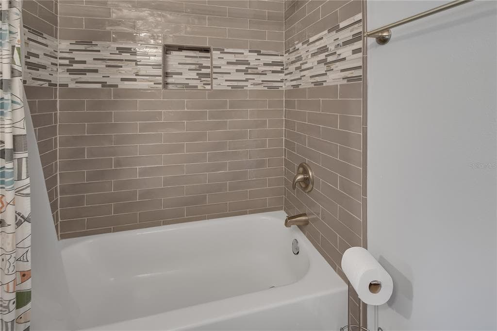 2329 RIVER RIDGE ROAD 130 photo 25