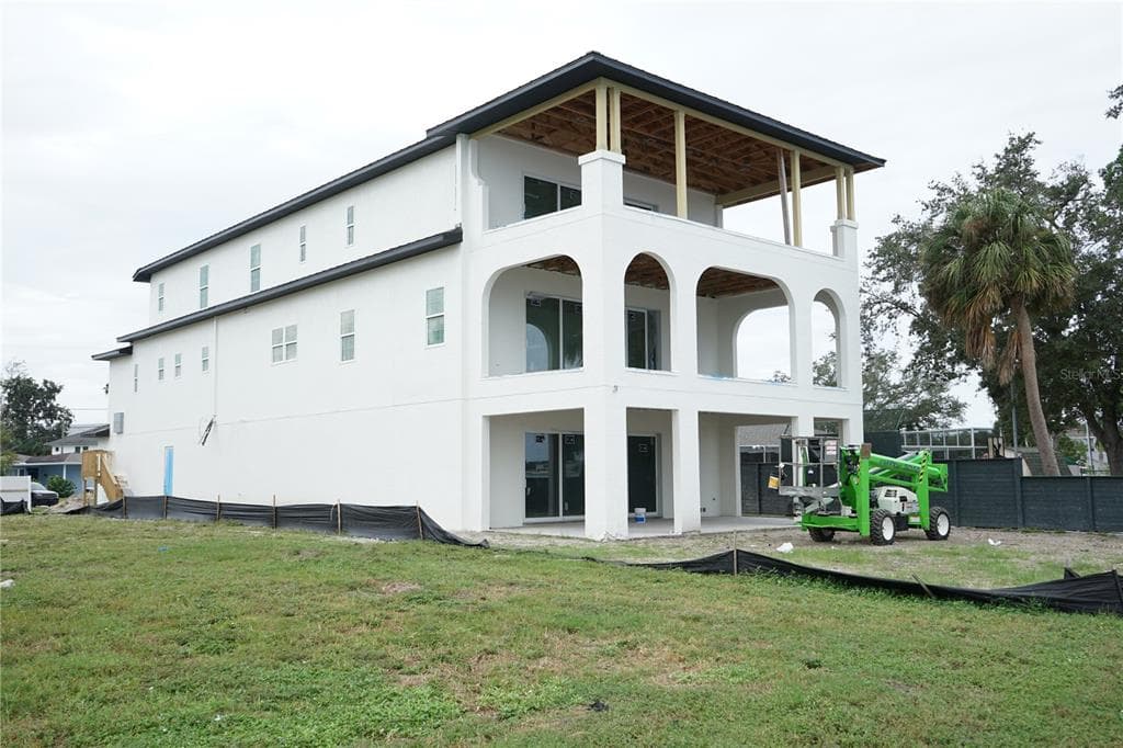 1835 BAYOU GRANDE BOULEVARD NE photo 3