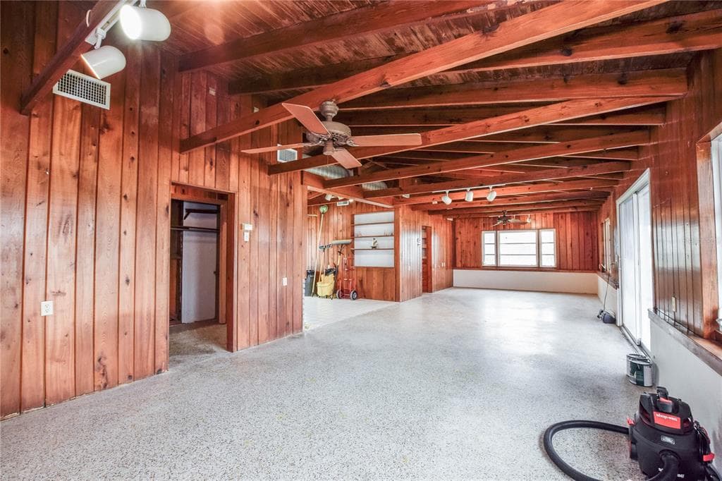 321 BAYSHORE ROAD photo 22