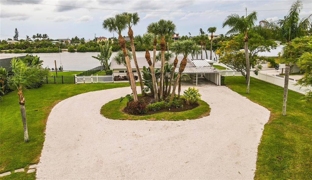 321 BAYSHORE ROAD photo 9