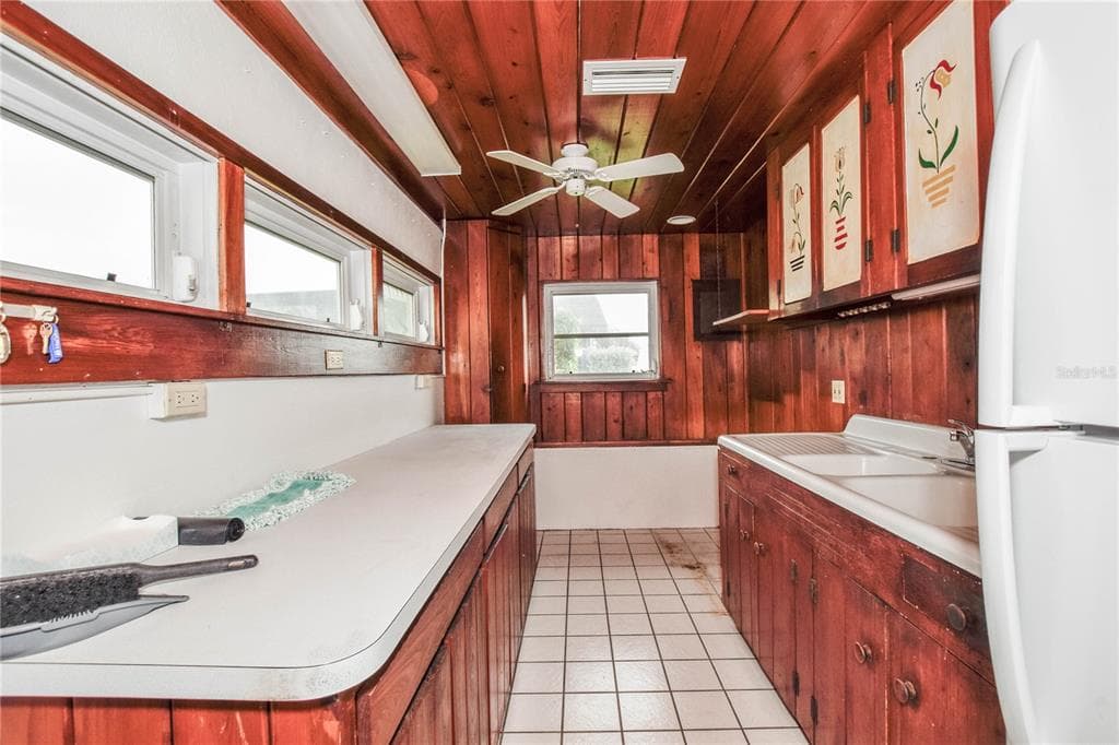 321 BAYSHORE ROAD photo 19