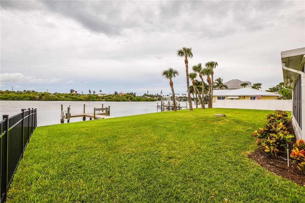 321 BAYSHORE ROAD 4