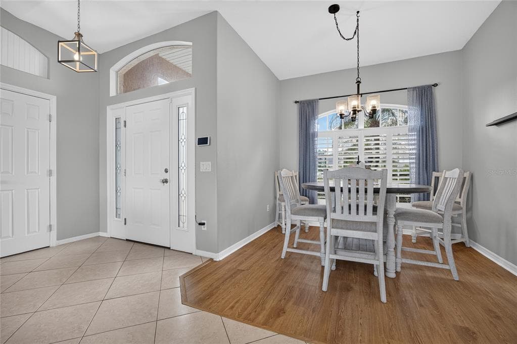 5660 RIVIERA COURT photo 5