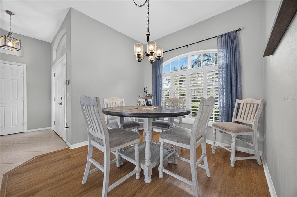 5660 RIVIERA COURT photo 10