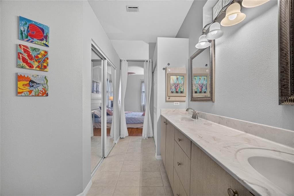 5660 RIVIERA COURT photo 21