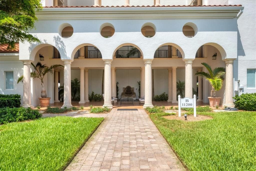 11200 HACIENDA DEL MAR BOULEVARD B-305 photo 9