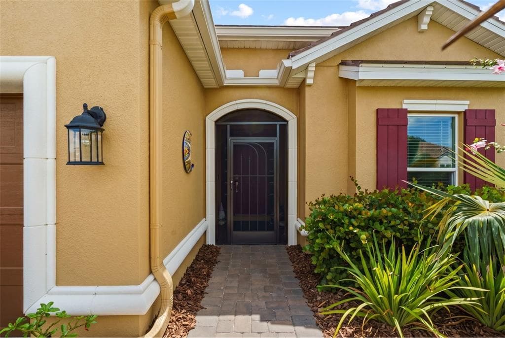 5229 CASERTA COURT photo 2