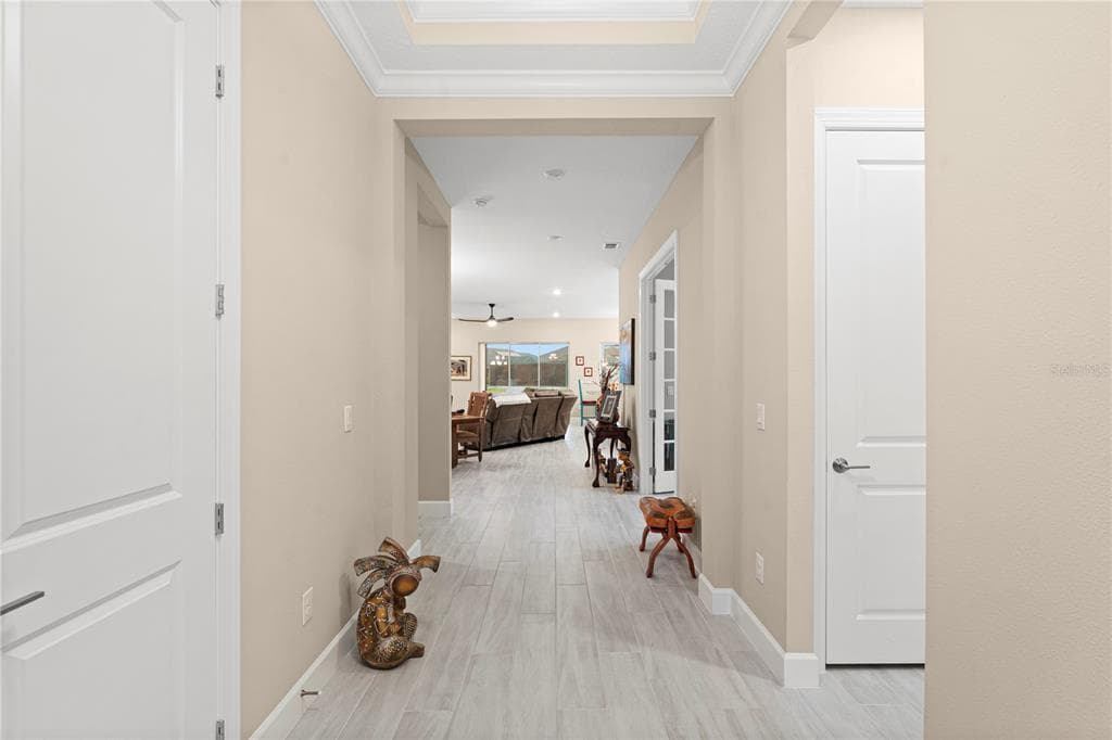 5229 CASERTA COURT photo 4