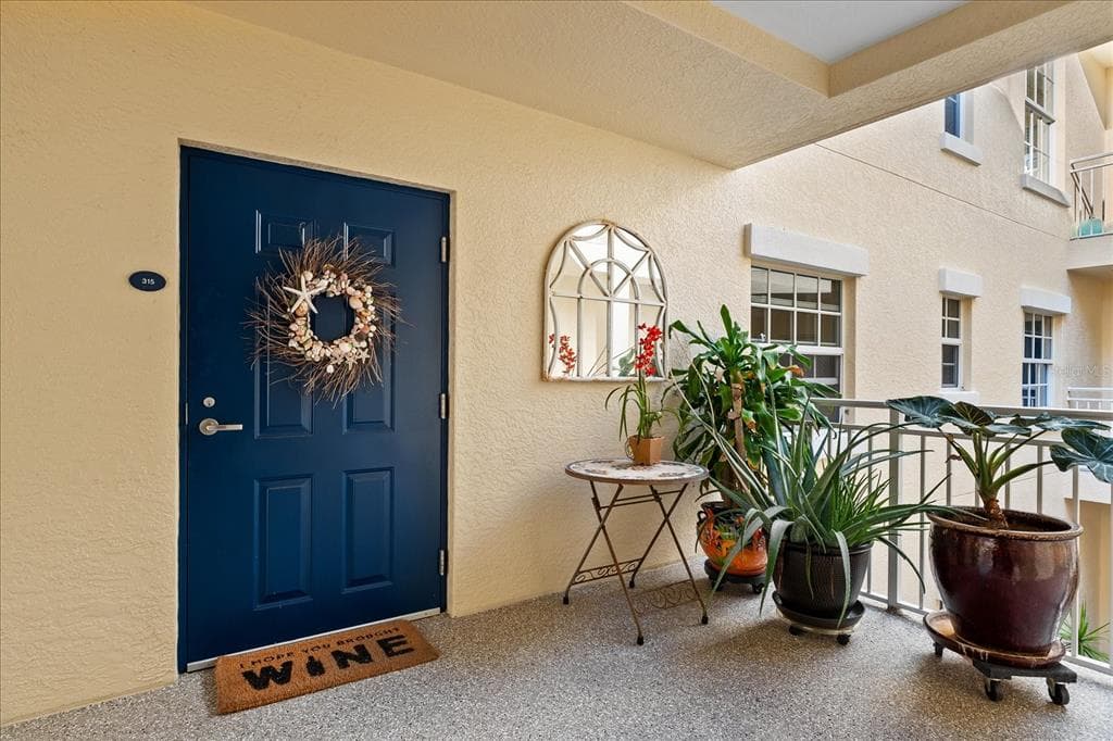 14041 BELLAGIO WAY 315 photo 2