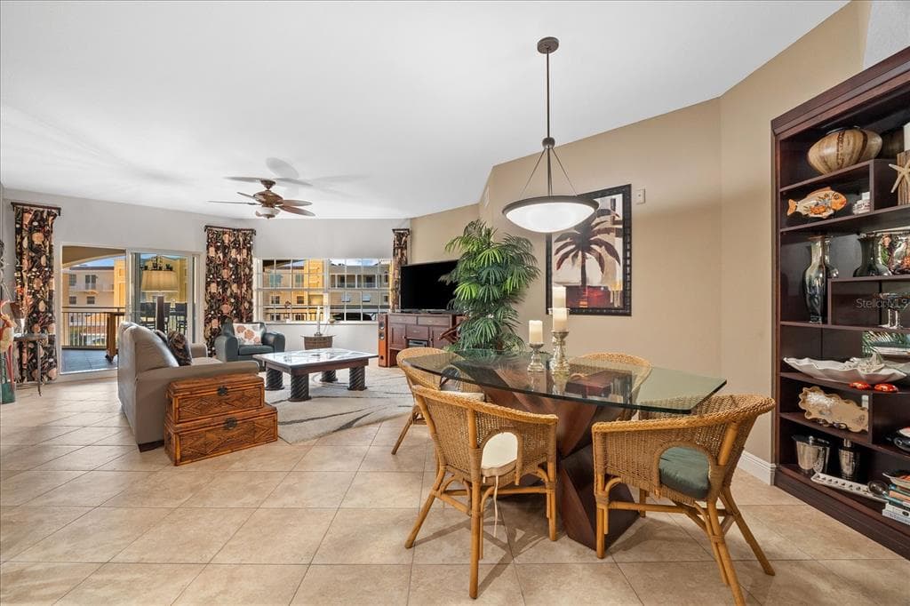 14041 BELLAGIO WAY 315 photo 6