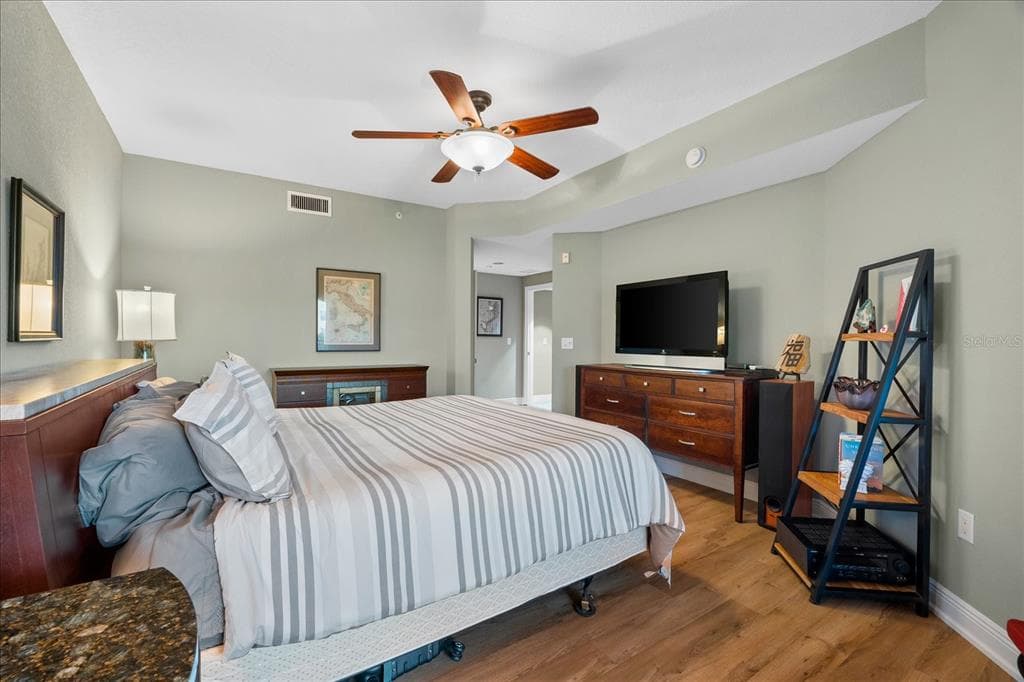 14041 BELLAGIO WAY 315 photo 20