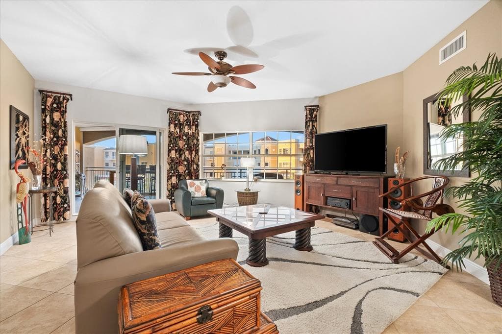 14041 BELLAGIO WAY 315 photo 11