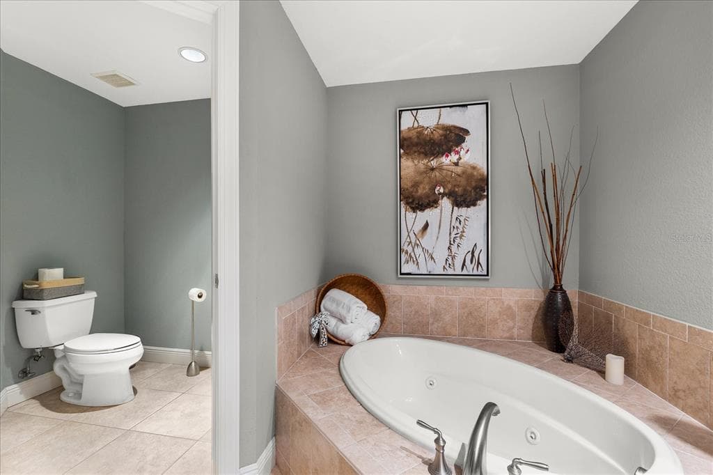 14041 BELLAGIO WAY 315 photo 21