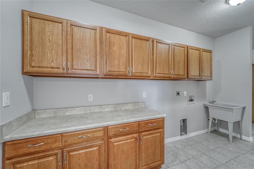 416 ISLAND CAY WAY photo 17