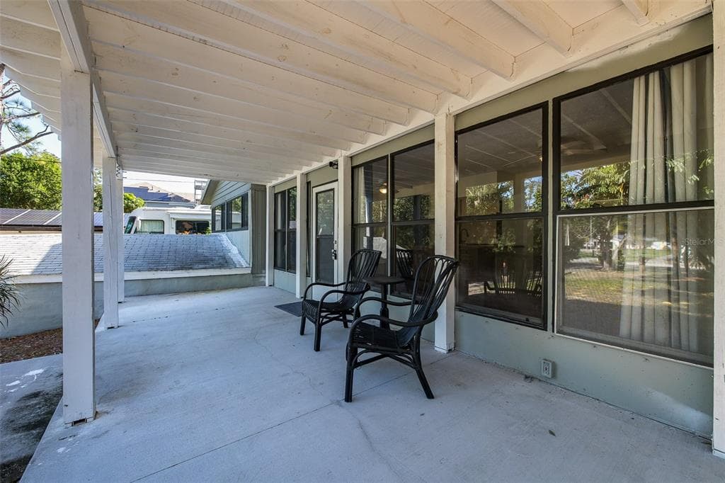 3138 BLUFF BOULEVARD photo 13