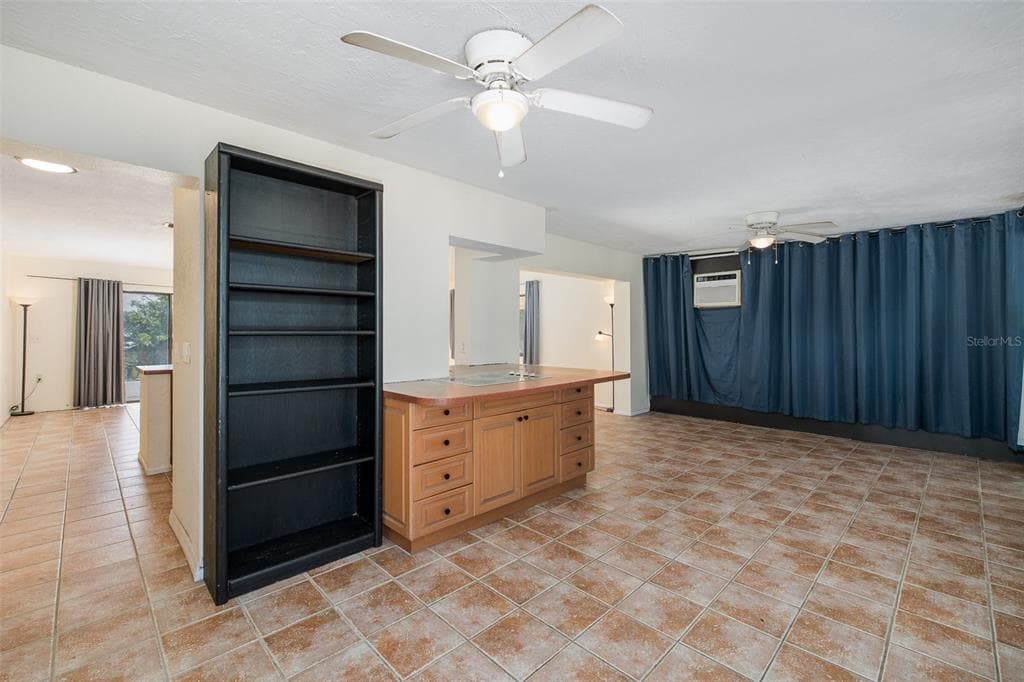 3138 BLUFF BOULEVARD photo 17