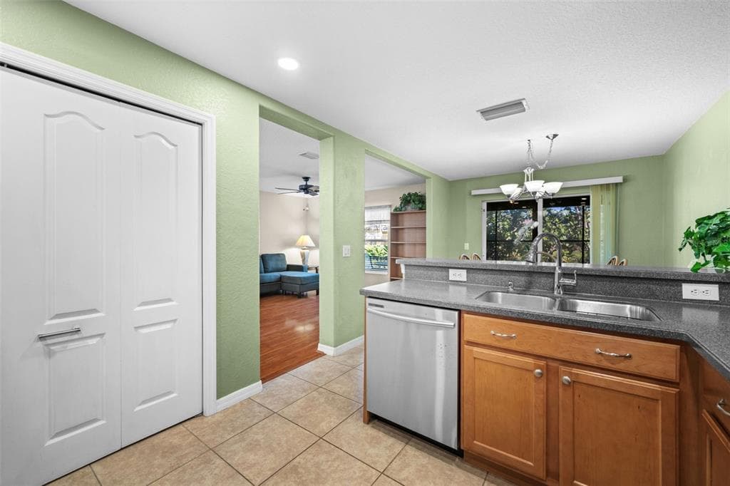 11686 TEMPEST HARBOR LOOP photo 16