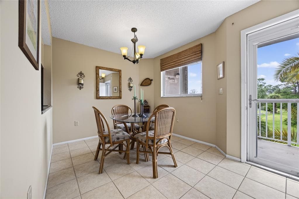 1401 S MCCALL ROAD 102 photo 3