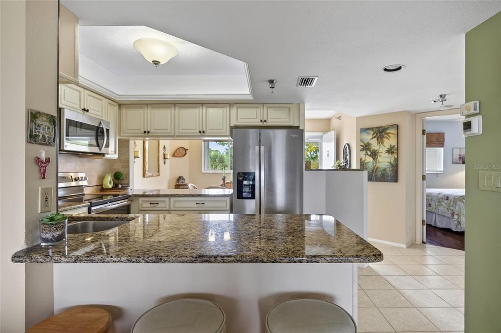 1401 S MCCALL ROAD 102 photo 10