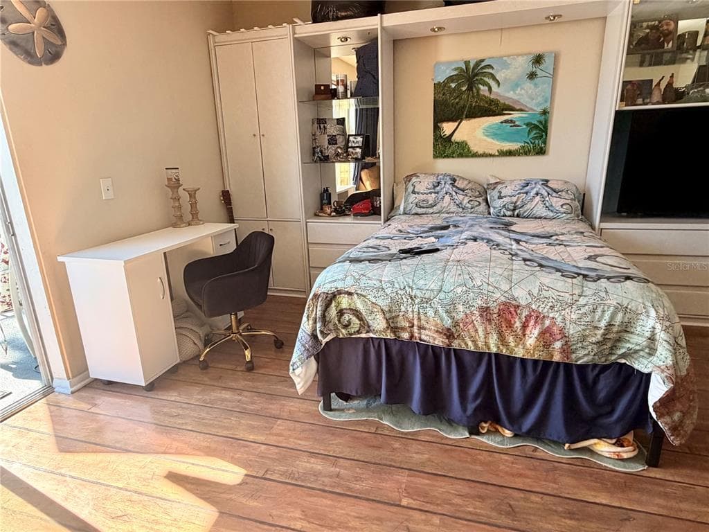 18399 GULF BOULEVARD 398 photo 13