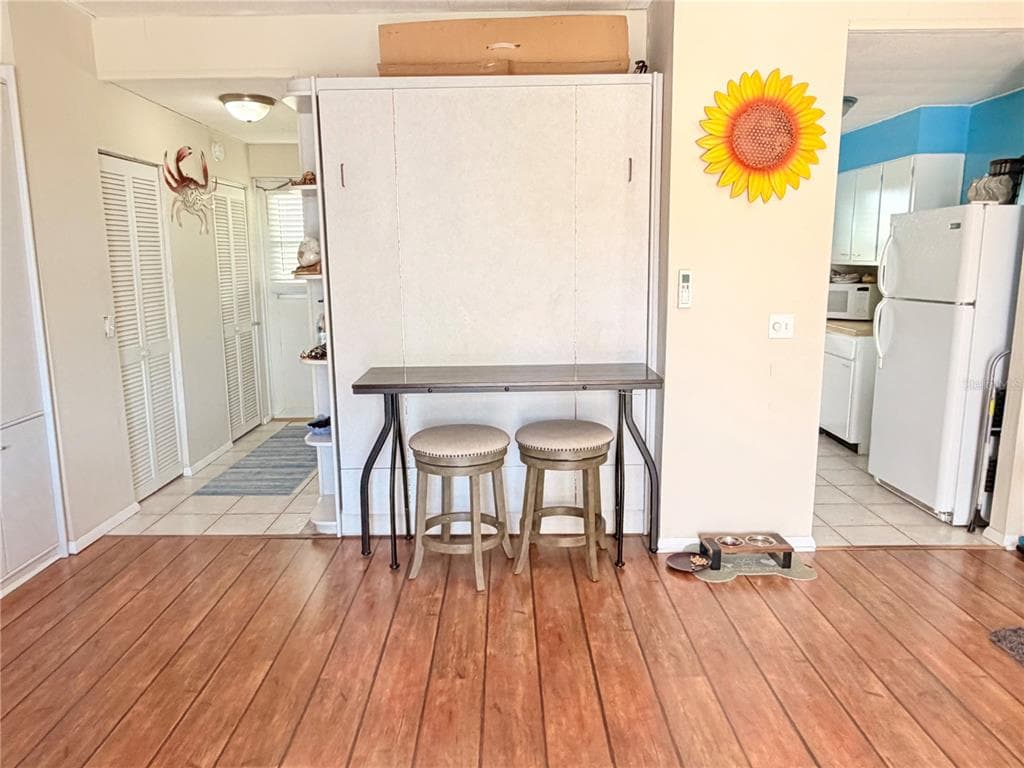 18399 GULF BOULEVARD 398 photo 5