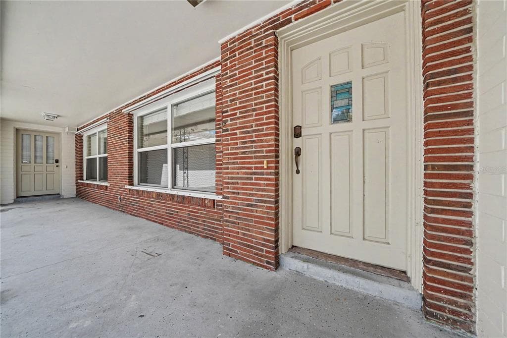 6401 GIBSON DRIVE 5