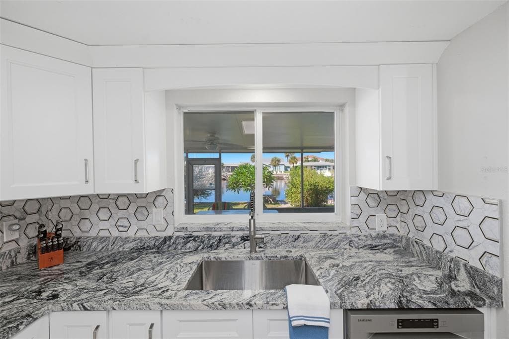 5513 BOWLINE BEND photo 9