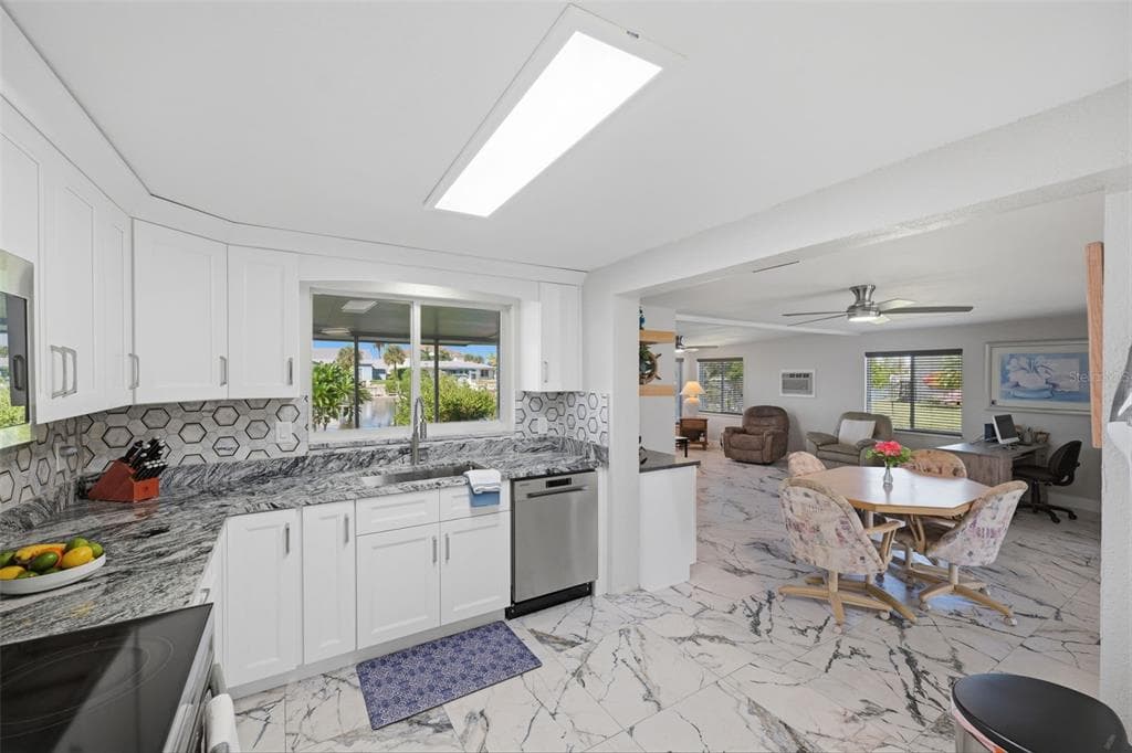 5513 BOWLINE BEND photo 11