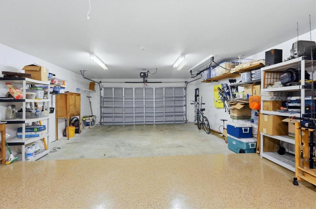 900 OXFORD DRIVE photo 18
