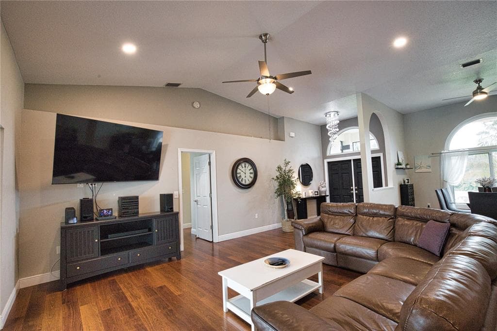 6308 ZENO CIRCLE photo 14