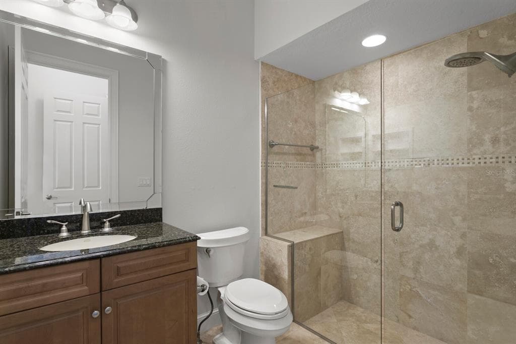 1317 JUMANA LOOP photo 21