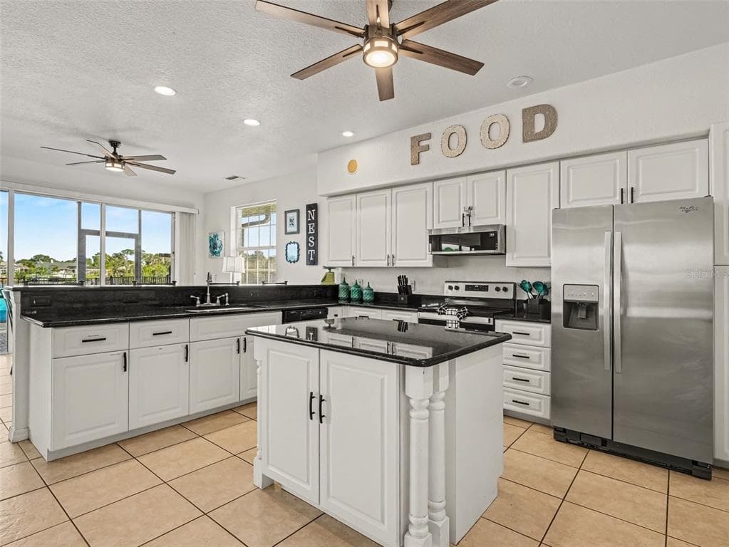 2674 LAKE VIEW BOULEVARD photo 9