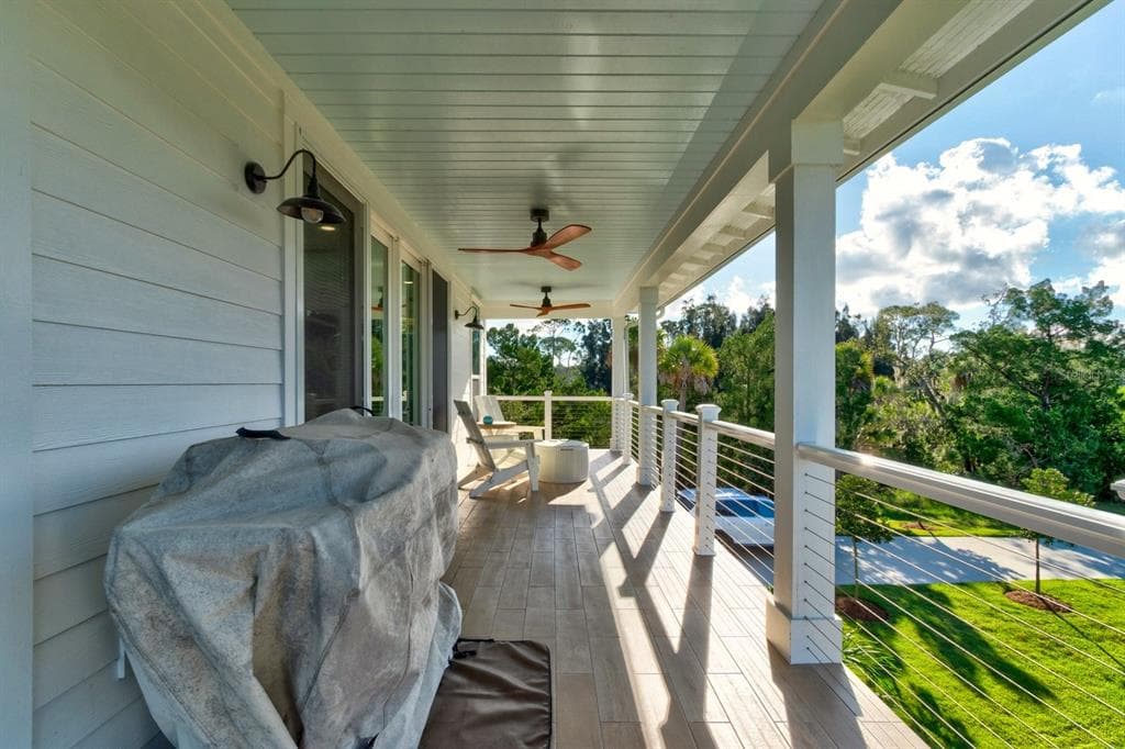2795 SUNSET DRIVE photo 13