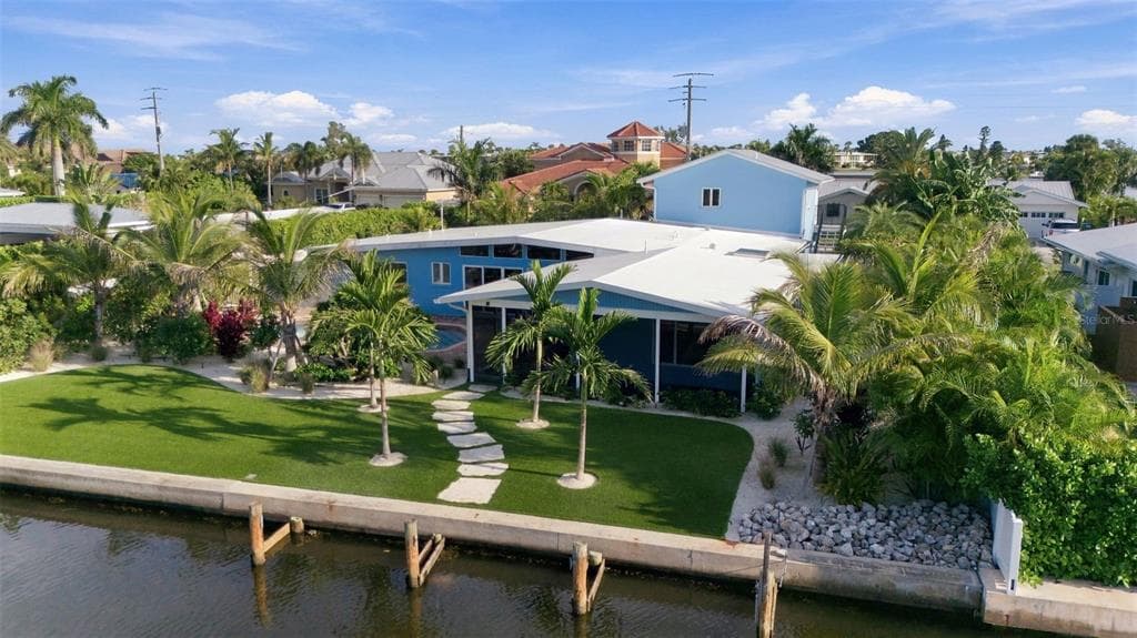 528 KEY ROYALE DRIVE photo 2