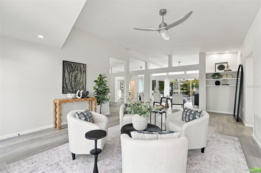 528 KEY ROYALE DRIVE photo 6