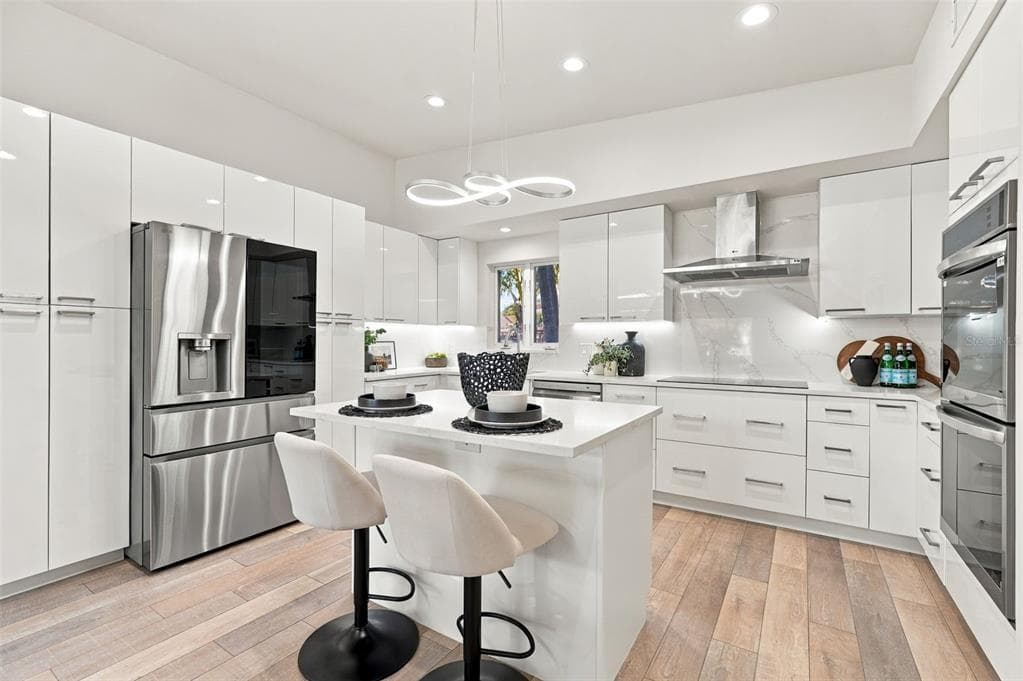 528 KEY ROYALE DRIVE photo 13