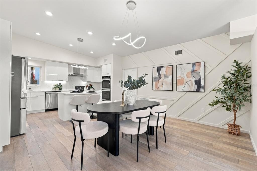 528 KEY ROYALE DRIVE photo 9