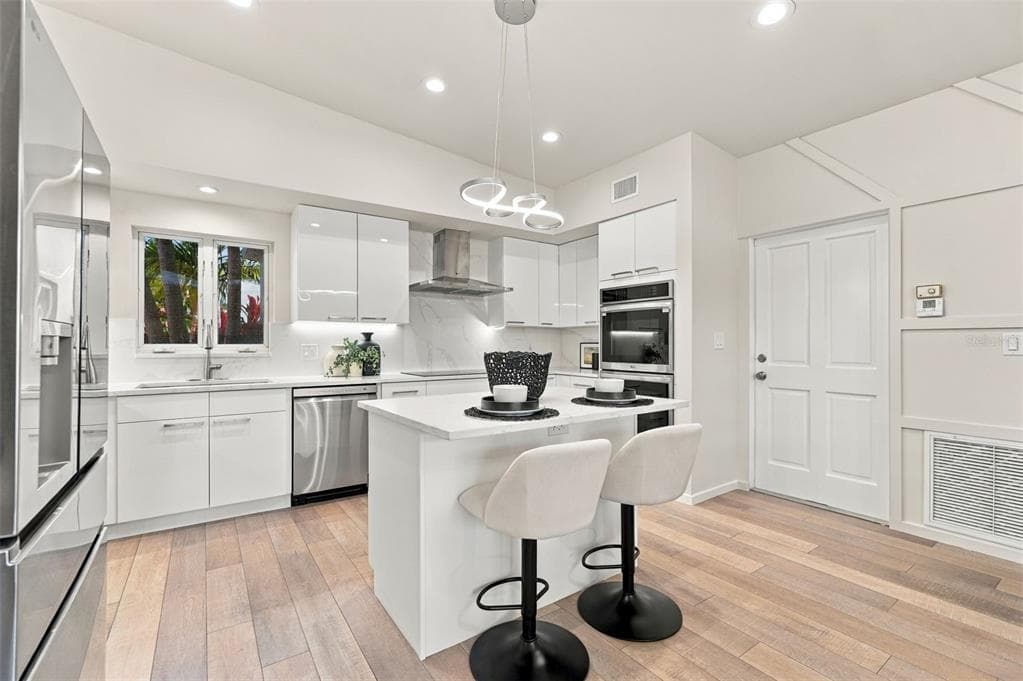 528 KEY ROYALE DRIVE photo 14
