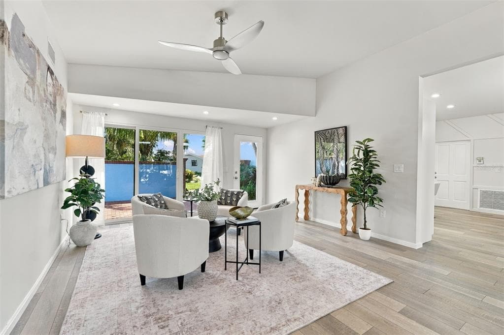528 KEY ROYALE DRIVE photo 8