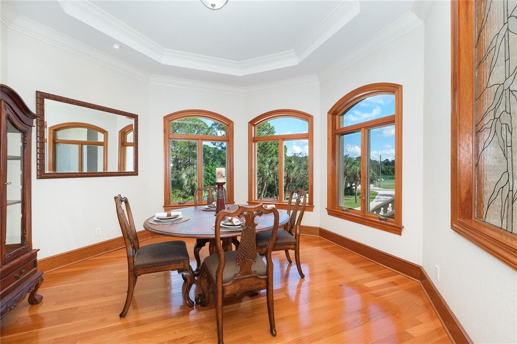 1930 BAYSHORE DRIVE photo 16