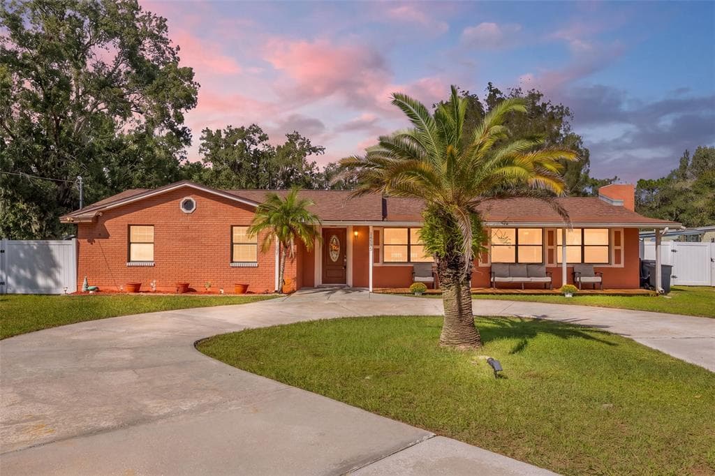 14535 SASSANDRA DRIVE photo 1