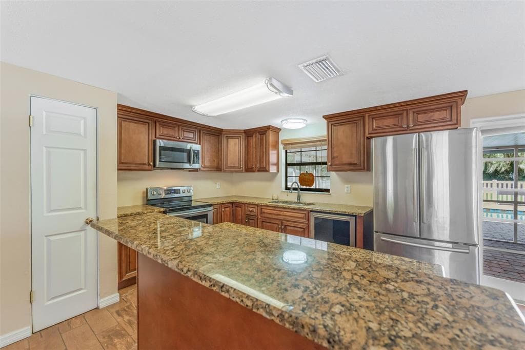 14535 SASSANDRA DRIVE photo 11