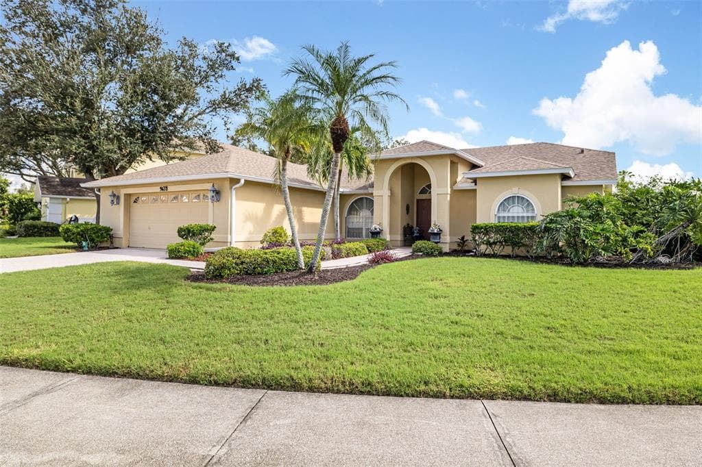 9678 KNIGHTSBRIDGE CIRCLE photo 5