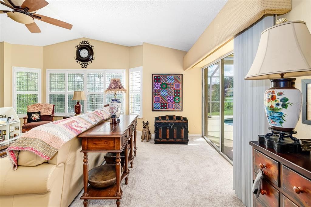 9678 KNIGHTSBRIDGE CIRCLE photo 24