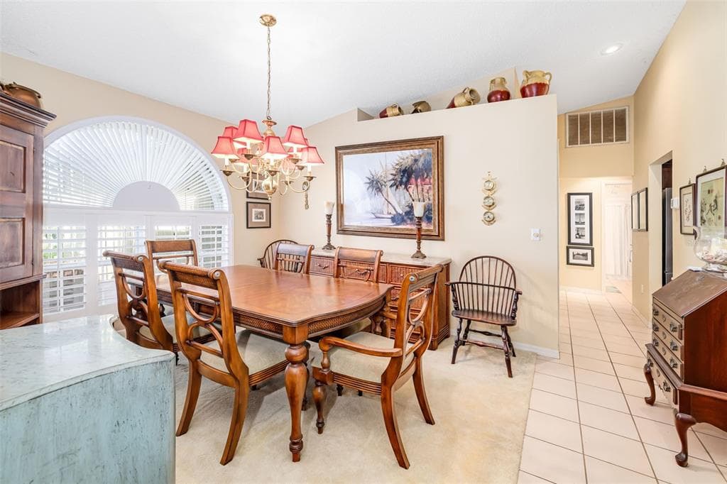 9678 KNIGHTSBRIDGE CIRCLE photo 11