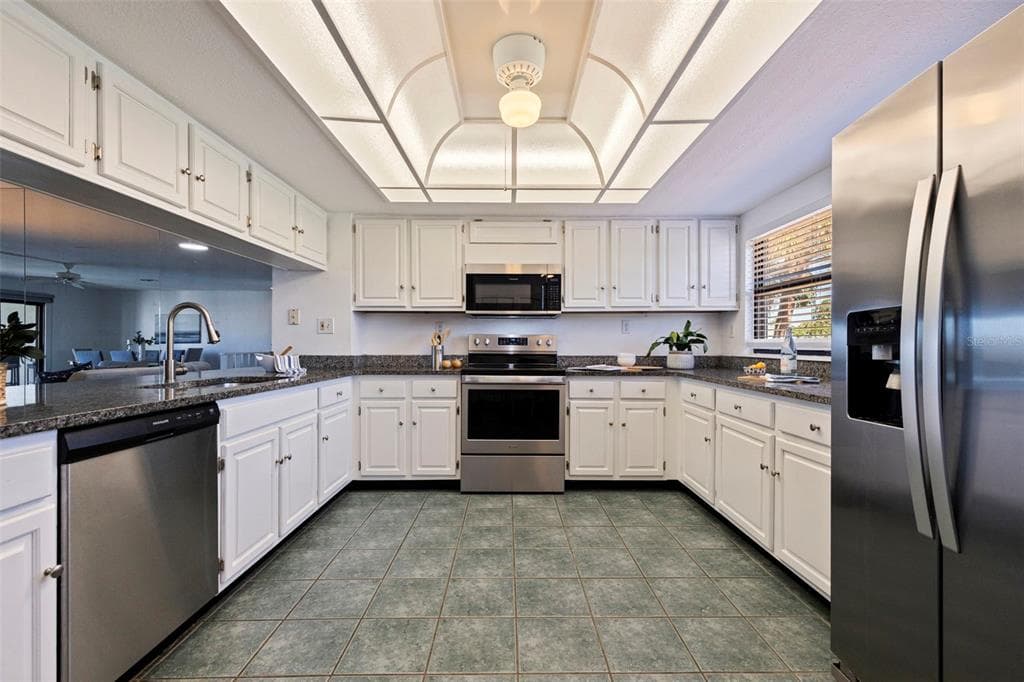 12242 2ND STREET E photo 19