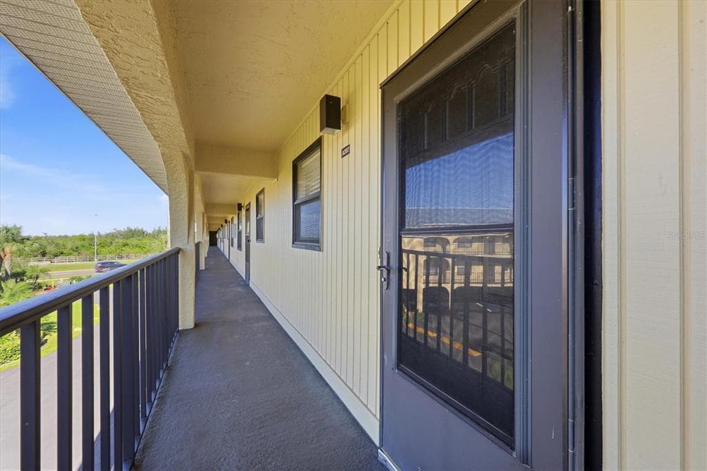14459 RIVER BEACH DRIVE 207 photo 4